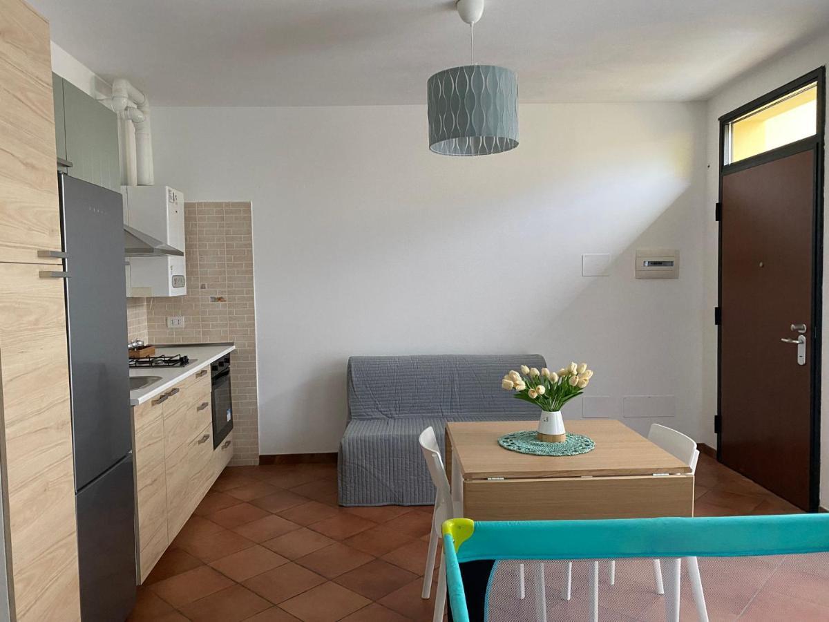 Apartamento Il Tulipano Trezzano Rosa Exterior foto
